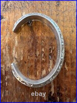 American Indian native NAVAJO Tribal Sterling Silver Bracelet 33g (small)