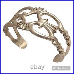 Exceptional Native American Navajo Sterling Silver Francis Begay Bracelet