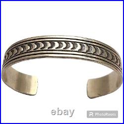 IMPORTANT WILLIE FAMILY VINTAGE NATIVE AMERICAN STERLING SILVER Sun Bracelet