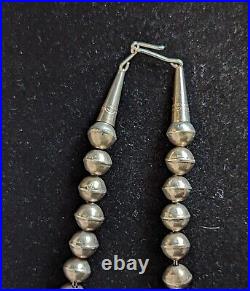 Native American Navajo Stamped Sterling Silver Graduated Pearl Bead Necklace 18