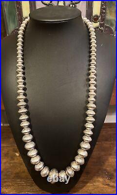 Navajo Pearls Sterling Silver Graduated Necklace Native American 125 G 29 Signe