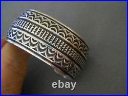 SUNSHINE REEVES Native American Sterling Silver Rug Pattern Stamped Bracelet