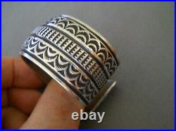 SUNSHINE REEVES Native American Sterling Silver Rug Pattern Stamped Bracelet