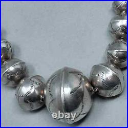 Unusual Vintage Navajo Silver Pearl Native American Bench Bead Necklace Sterling