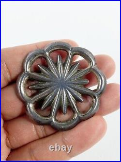 Vintage Native American Navajo Sterling Silver. 925 Sand Cast Pin Brooch