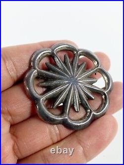 Vintage Native American Navajo Sterling Silver. 925 Sand Cast Pin Brooch