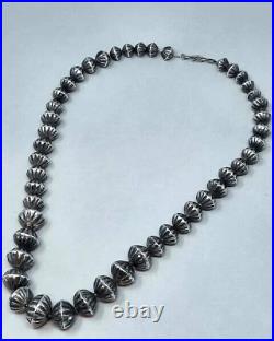 Vintage Navajo Sterling Silver Pearl Native American Fluted Bench Bead Necklace