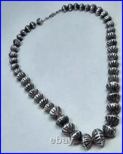 Vintage Navajo Sterling Silver Pearl Native American Fluted Bench Bead Necklace